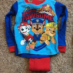 Paw patrol pj set. Size 3T but fits more like 2T